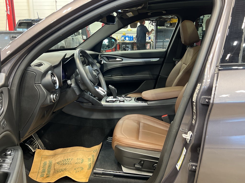 2024 Alfa Romeo Stelvio Ti