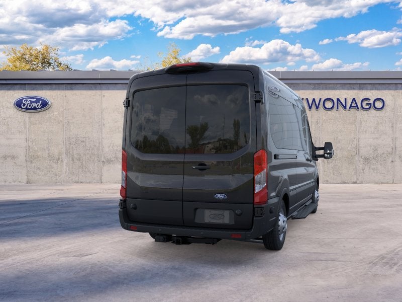 2026 Ford Transit Passenger Wagon XLT