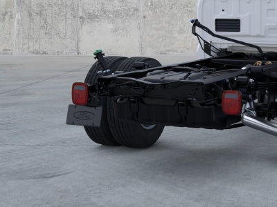 2026 Ford Super Duty F-350 DRW Chassis Cab LARIAT
