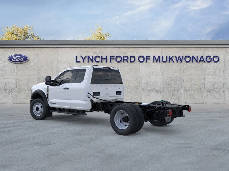 2026 Ford Super Duty F-450 DRW Chassis Cab XL