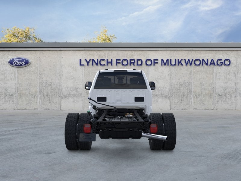 2026 Ford Super Duty F-450 DRW Chassis Cab XL
