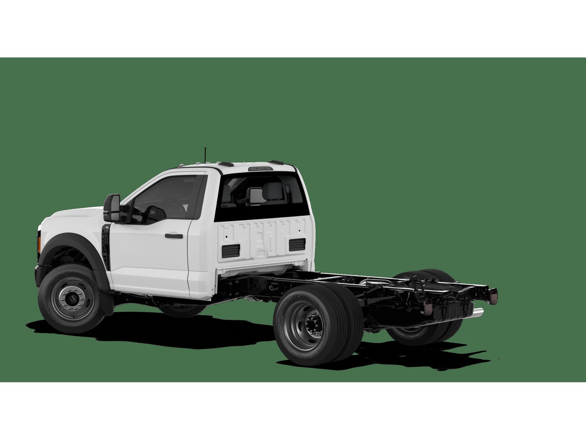 2027 Ford Super Duty F-600 DRW XL