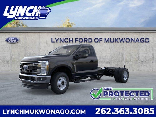 2026 Ford Super Duty F-350 DRW Chassis Cab XL