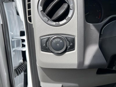 2025 Ford E-Series Cutaway E-350 SRW 138" WB