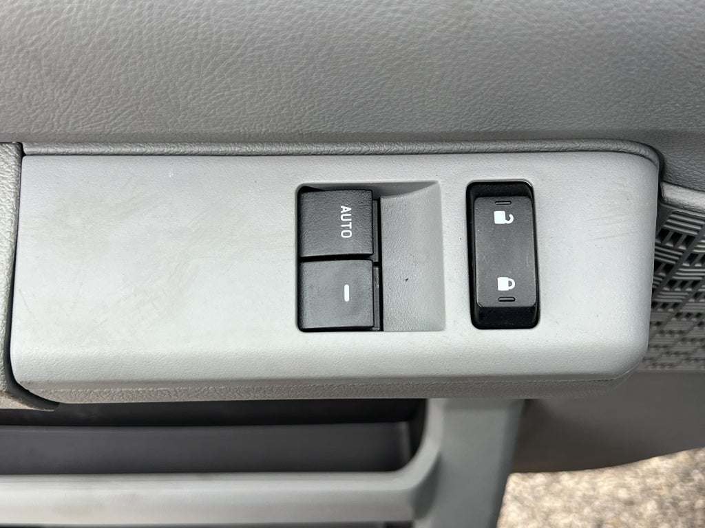 2026 Ford E-Series Cutaway E-350 SRW 138" WB