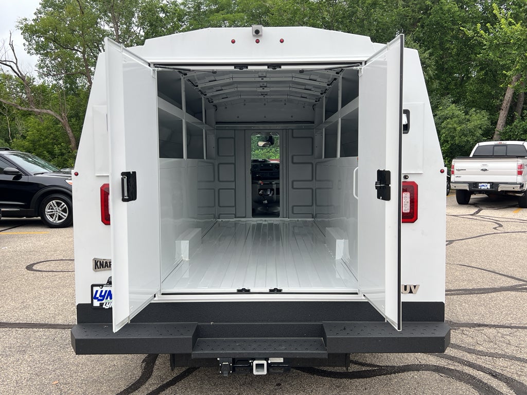 2026 Ford E-Series Cutaway E-350 SRW 138" WB