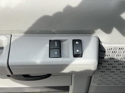 2025 Ford E-Series Cutaway E-350 SRW 138" WB