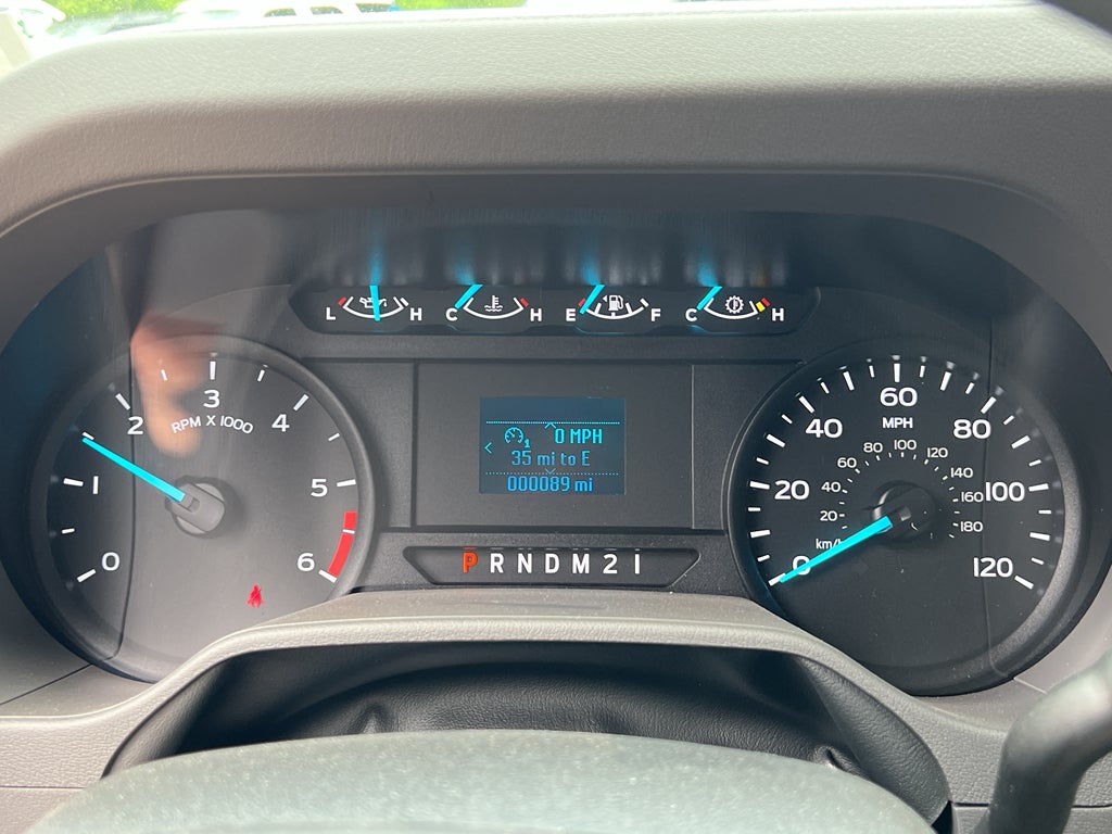 2025 Ford E-Series Cutaway E-350 SRW 138" WB