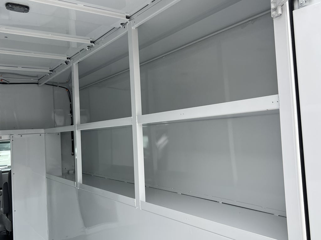 2025 Ford E-Series Cutaway E-350 SRW 138" WB