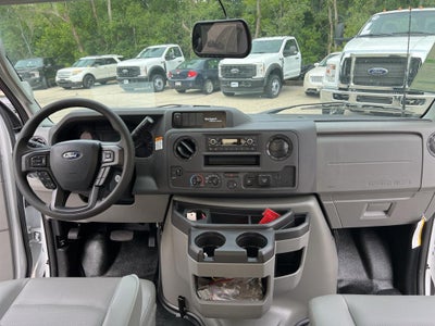 2025 Ford E-Series Cutaway E-450 DRW 158" WB