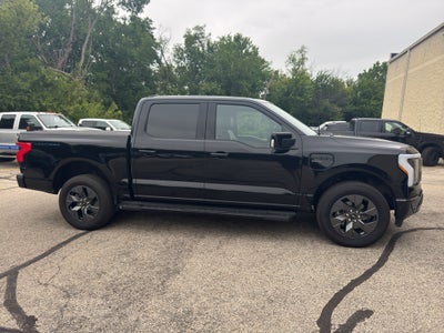 2023 Ford F-150 Lightning LARIAT