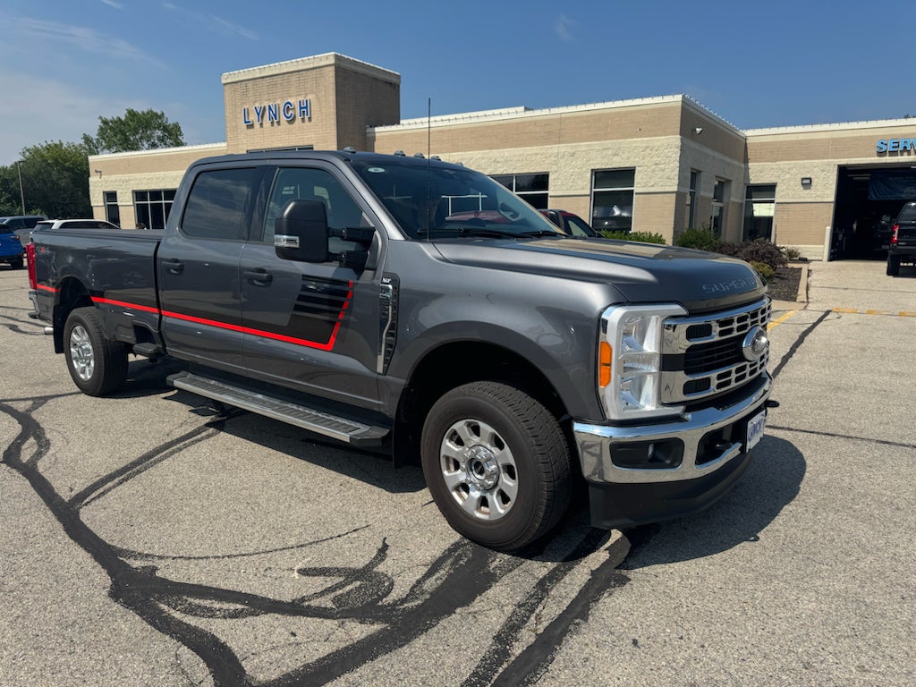 2023 Ford Super Duty F-250 Pickup XLT