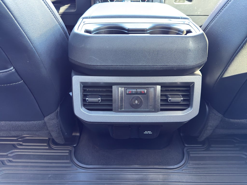 2024 Ford Super Duty F-250 Pickup LARIAT