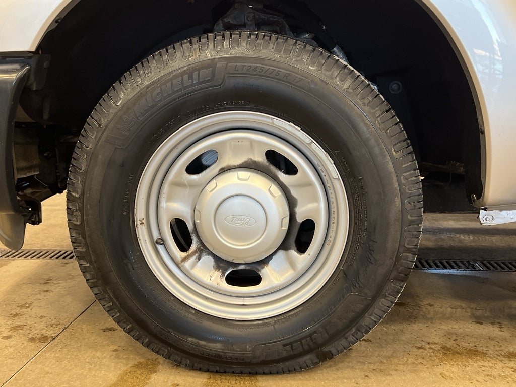 2016 Ford Super Duty F-250 Pickup XL