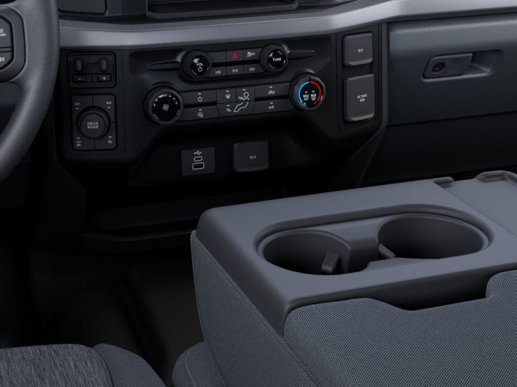 2027 Ford Super Duty F-350 SRW Pickup LARIAT