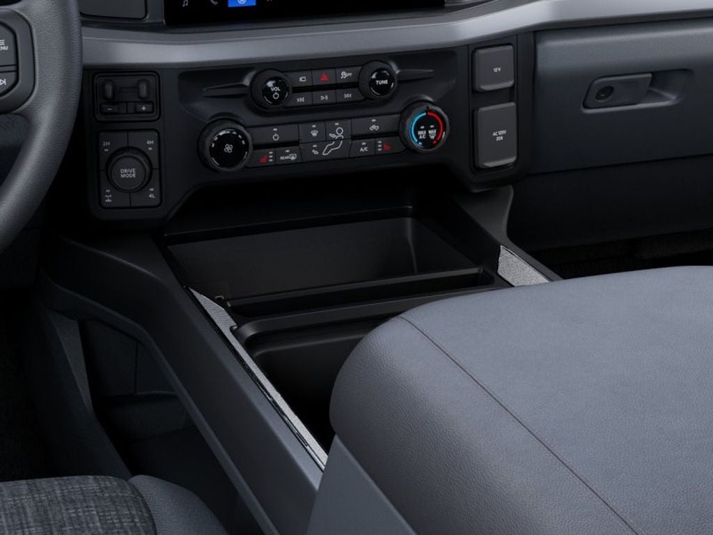 2027 Ford Super Duty F-350 SRW Pickup LARIAT