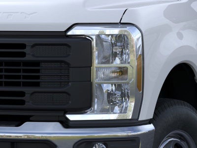 2026 Ford Super Duty F-350 SRW Pickup XL