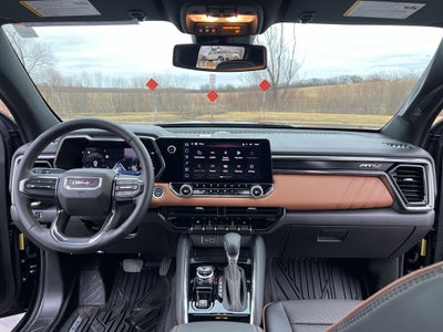 2025 GMC Canyon 4WD AT4