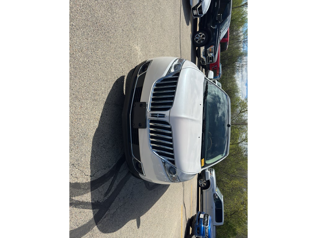 2013 Lincoln MKX FWD 4dr