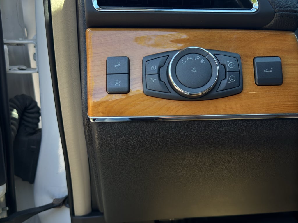 2013 Lincoln MKX FWD 4dr