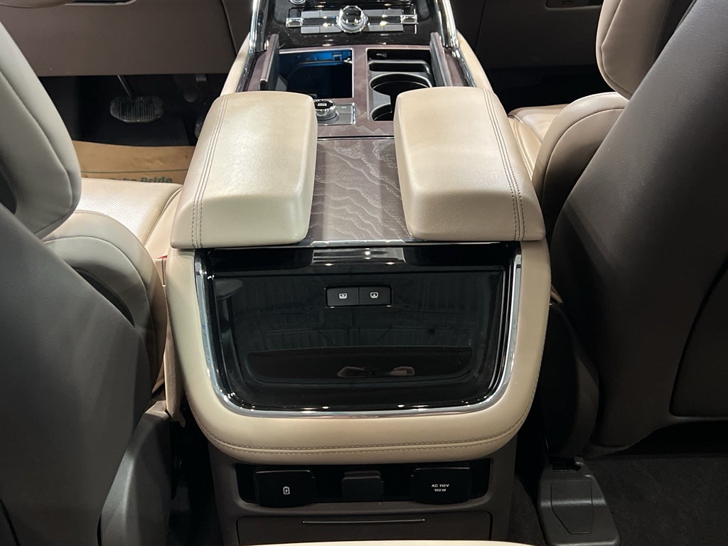 2023 Lincoln Navigator L Reserve