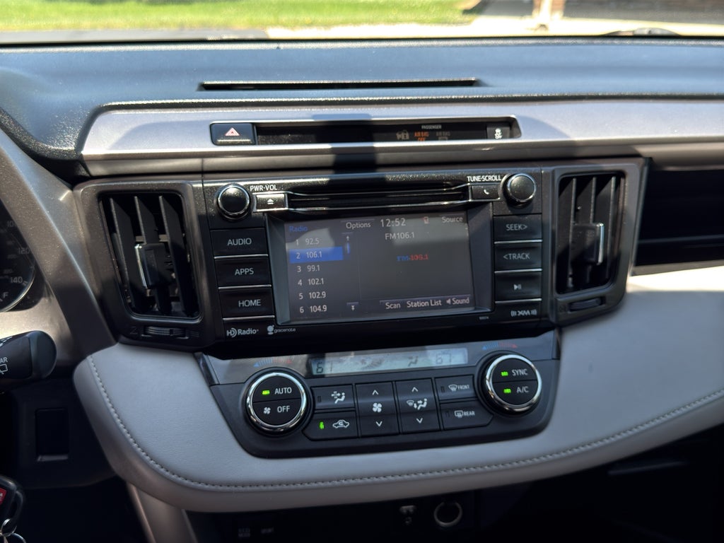 2016 Toyota RAV4 XLE