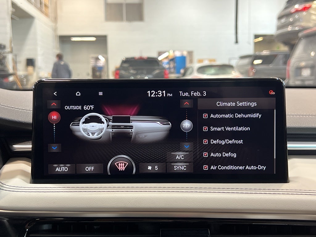 2025 Genesis G70 2.5T